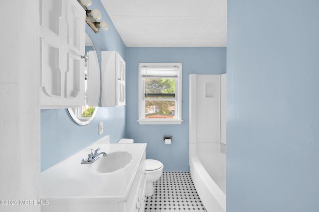 75 Narrumson Road, Manasquan, NJ 08736