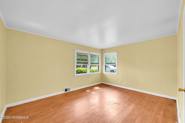 75 Narrumson Road, Manasquan, NJ 08736
