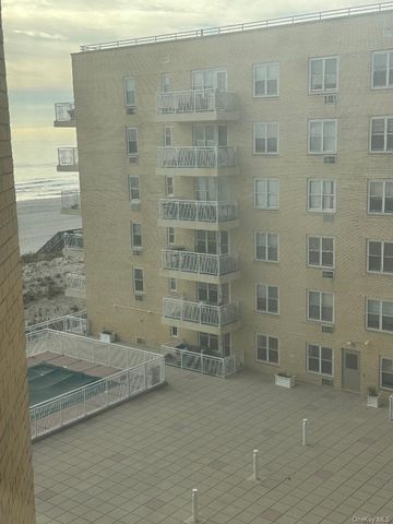 700 Shore Road 6EE, Long Beach, NY 11561