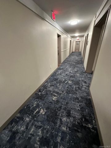 700 Shore Road 6EE, Long Beach, NY 11561