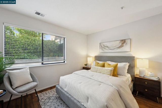 21103 Gary Dr 109A, Hayward, CA 94546