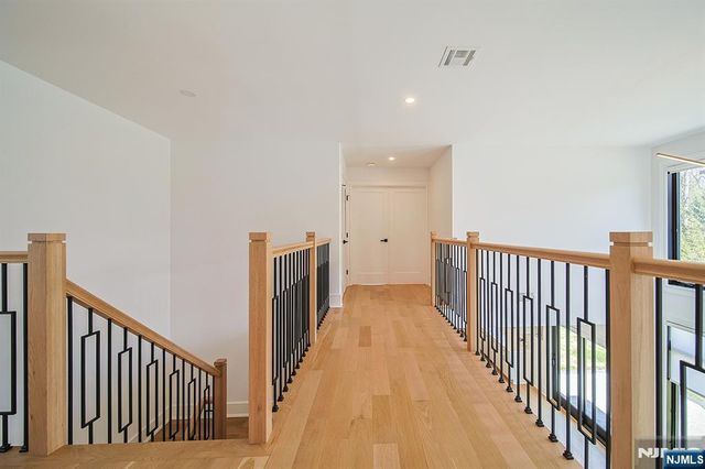 144 Village Circle, Paramus, NJ 07652