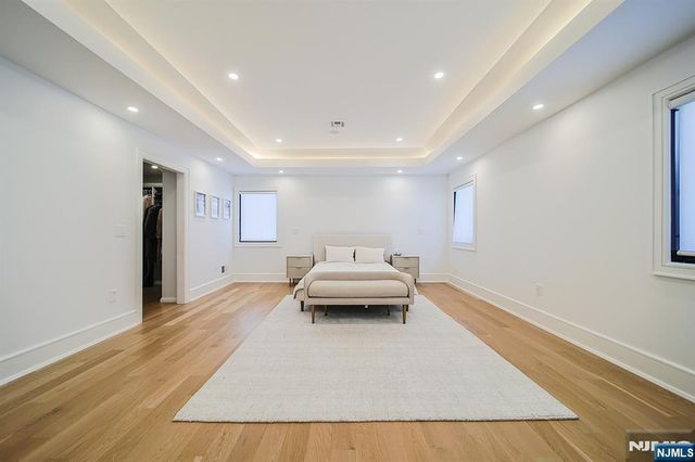 144 Village Circle, Paramus, NJ 07652