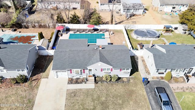 85 Coral Drive, Brick, NJ 08724