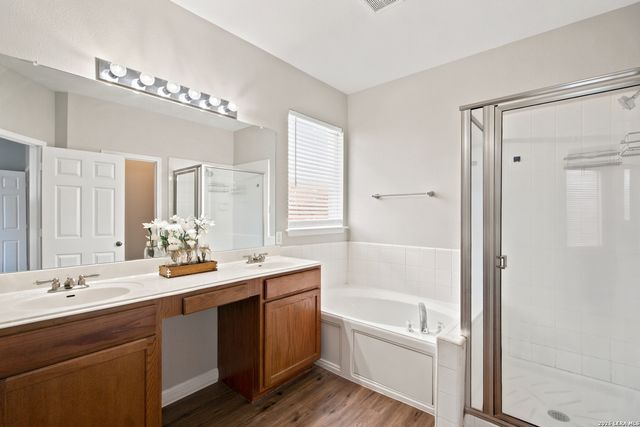 213 LIECK CV, Cibolo, TX 78108