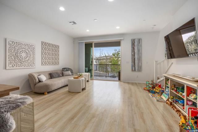 2227 Solara Lane, Vista, CA 92081