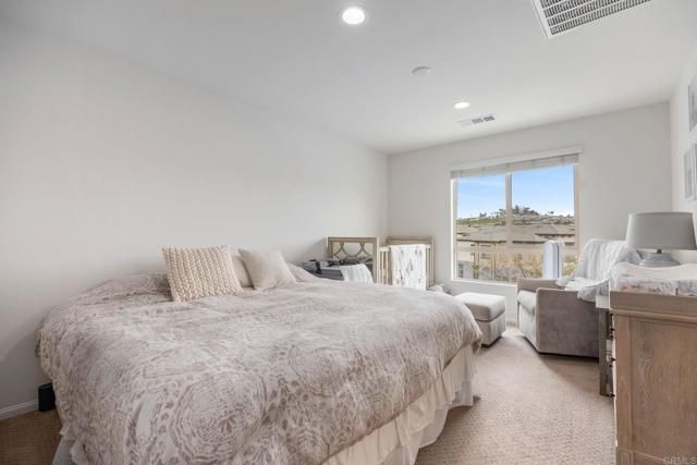 2227 Solara Lane, Vista, CA 92081