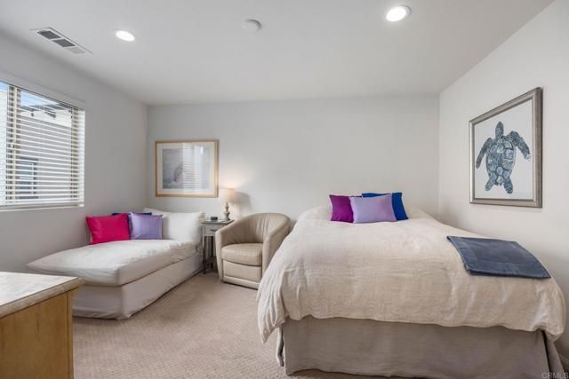 2227 Solara Lane, Vista, CA 92081