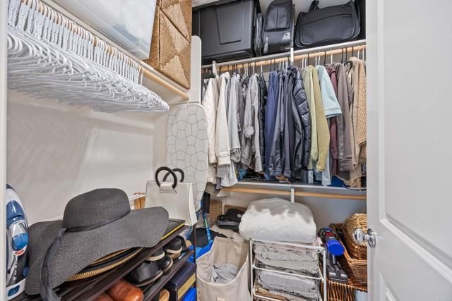 2227 Solara Lane, Vista, CA 92081