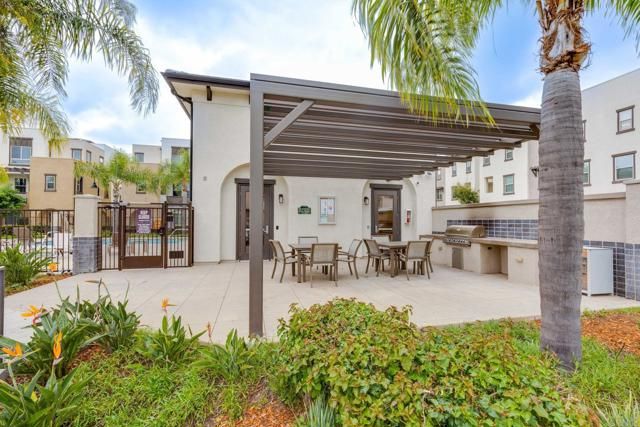 2227 Solara Lane, Vista, CA 92081