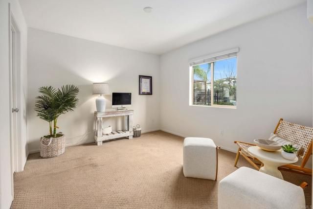 2227 Solara Lane, Vista, CA 92081