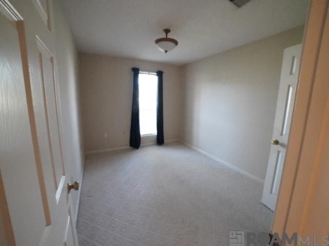 1570 Heartwood Dr, Baton Rouge, LA 70816