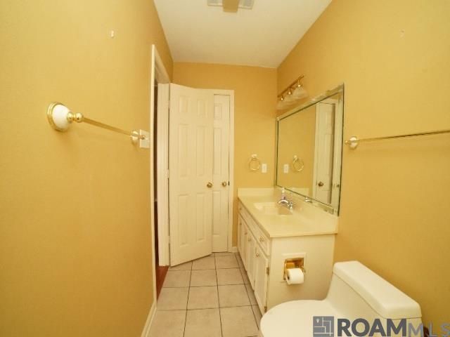 1570 Heartwood Dr, Baton Rouge, LA 70816