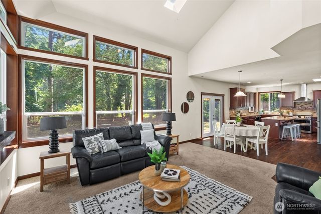 6524 Woodhill Drive NW, Gig Harbor, WA 98332