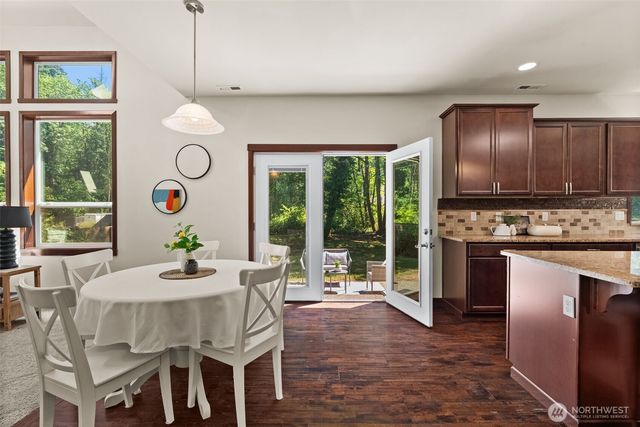 6524 Woodhill Drive NW, Gig Harbor, WA 98332