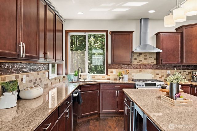 6524 Woodhill Drive NW, Gig Harbor, WA 98332