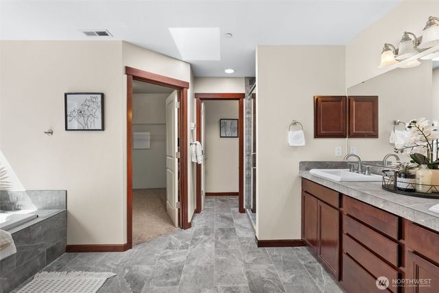 6524 Woodhill Drive NW, Gig Harbor, WA 98332