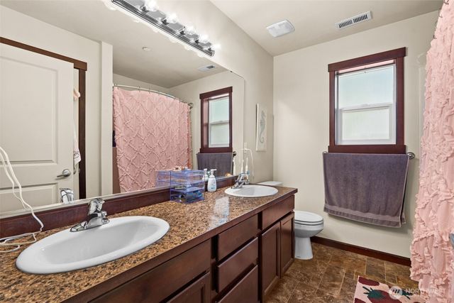 6524 Woodhill Drive NW, Gig Harbor, WA 98332