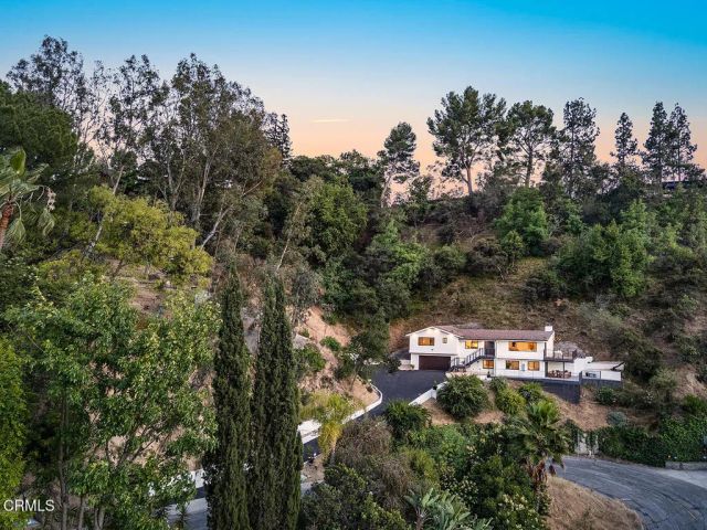 981 Glen Oaks Boulevard, Pasadena, CA 91105
