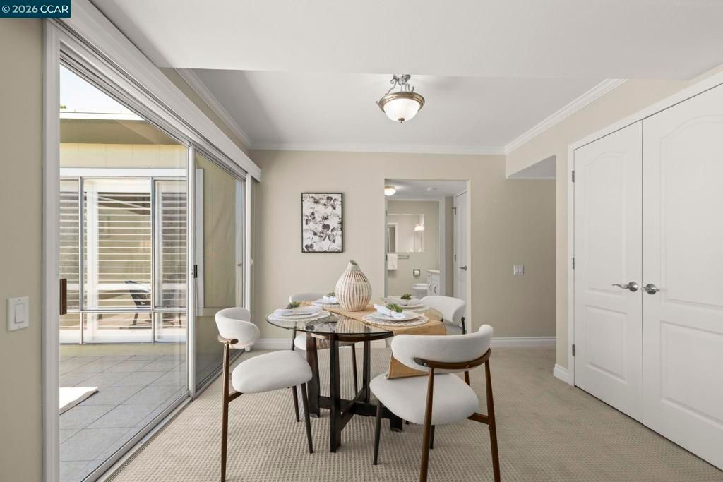 Image 20 of property listing at 1209 Oakmont Dr #6 6, Walnut Creek, CA 94595