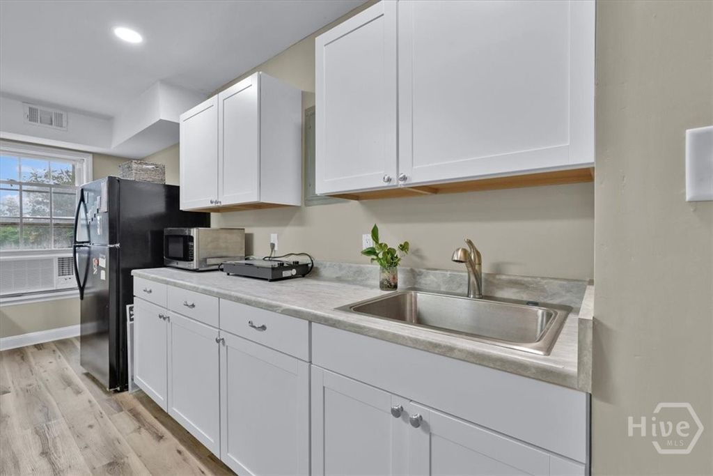 Image 31 of property listing at 187 Sterling Woods Drive, Richmond Hill, GA 31324
