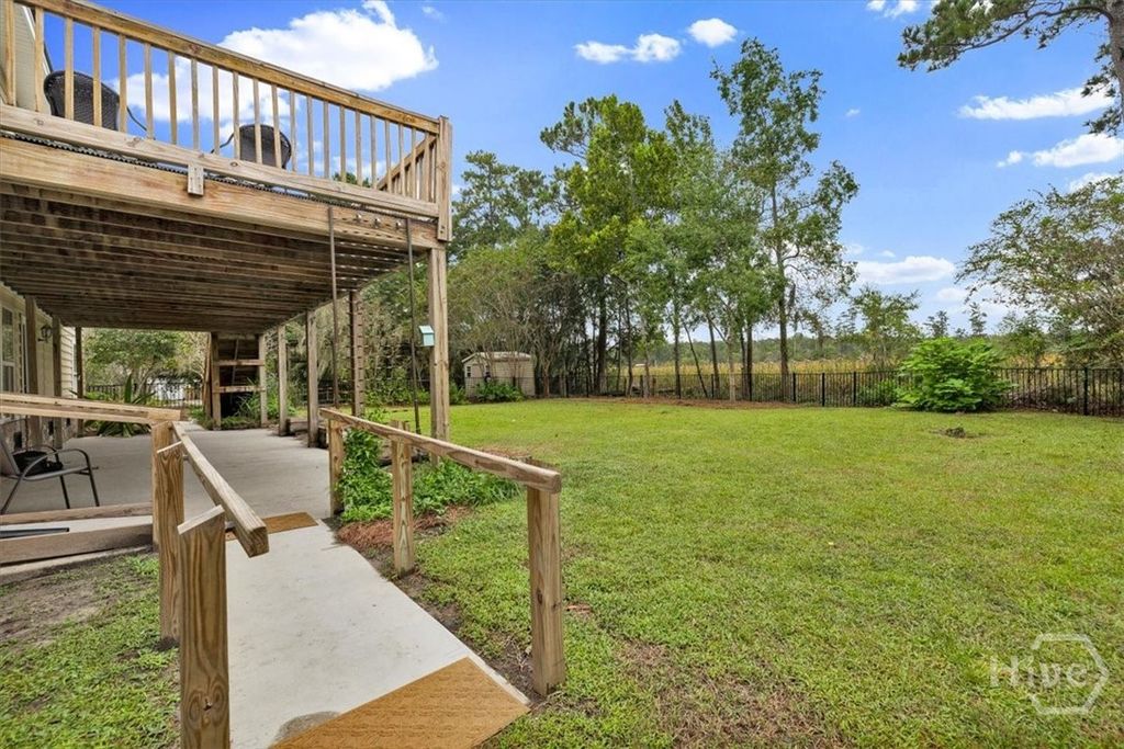 Image 37 of property listing at 187 Sterling Woods Drive, Richmond Hill, GA 31324
