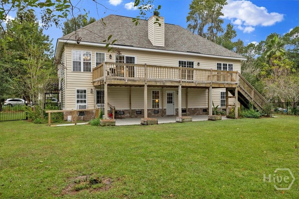 Image 39 of property listing at 187 Sterling Woods Drive, Richmond Hill, GA 31324