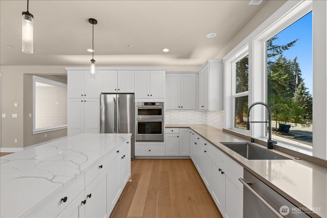 3504 Alaska Road, Brier, WA 98036