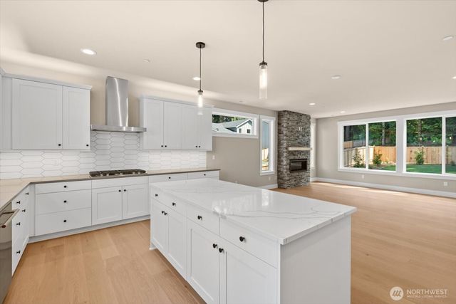 3504 Alaska Road, Brier, WA 98036