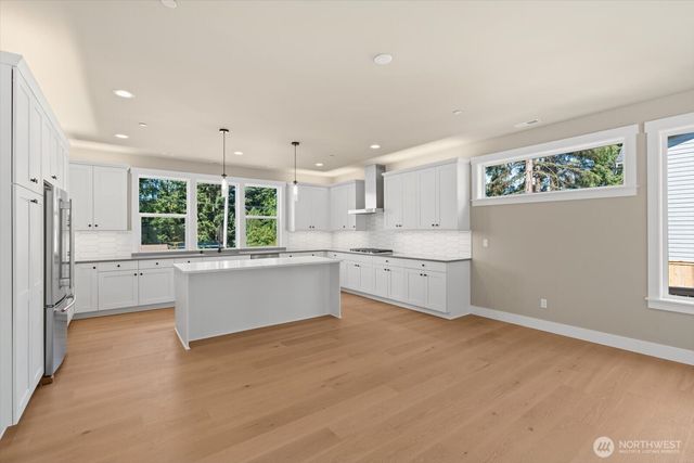 3504 Alaska Road, Brier, WA 98036