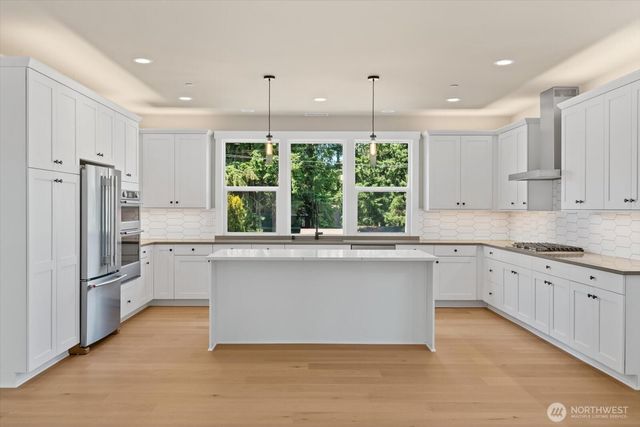 3504 Alaska Road, Brier, WA 98036