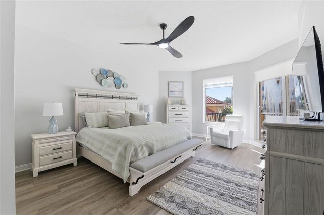 521 MANDALAY AVENUE 307, Clearwater Beach, FL 33767