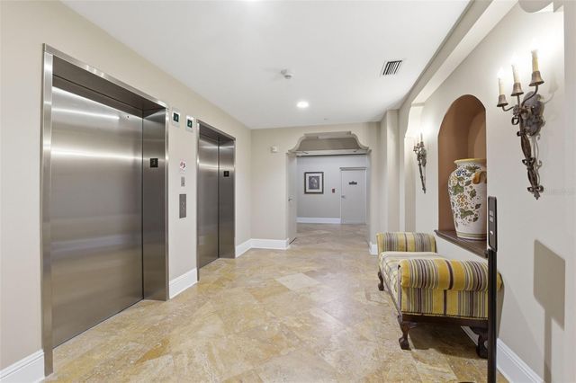 521 MANDALAY AVENUE 307, Clearwater Beach, FL 33767