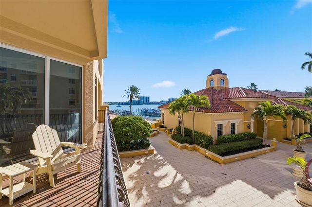 521 MANDALAY AVENUE 307, Clearwater Beach, FL 33767