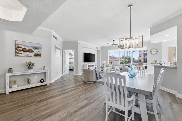 521 MANDALAY AVENUE 307, Clearwater Beach, FL 33767