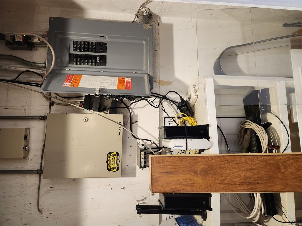 Image 7 of property listing at 1012 MAIN Street, Mt Vernon, IL 62864