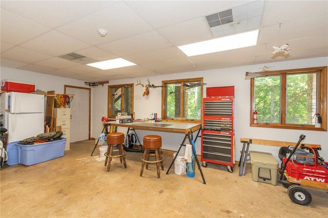 202 Plantation Point, Anderson, SC 29625
