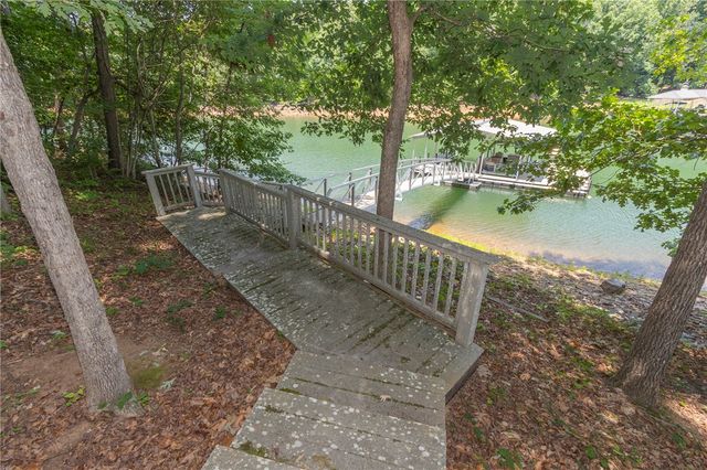 202 Plantation Point, Anderson, SC 29625