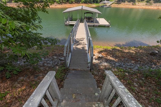 202 Plantation Point, Anderson, SC 29625