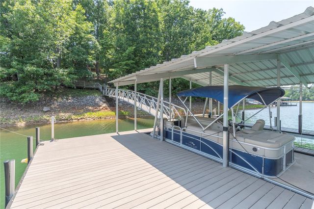 202 Plantation Point, Anderson, SC 29625