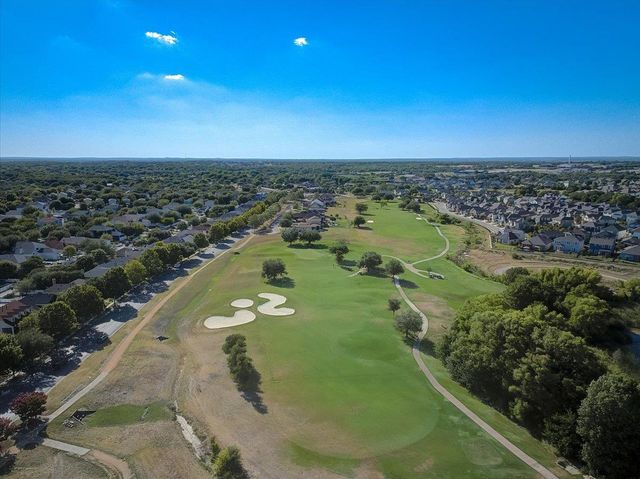 228 Simon, Kyle, TX 78640