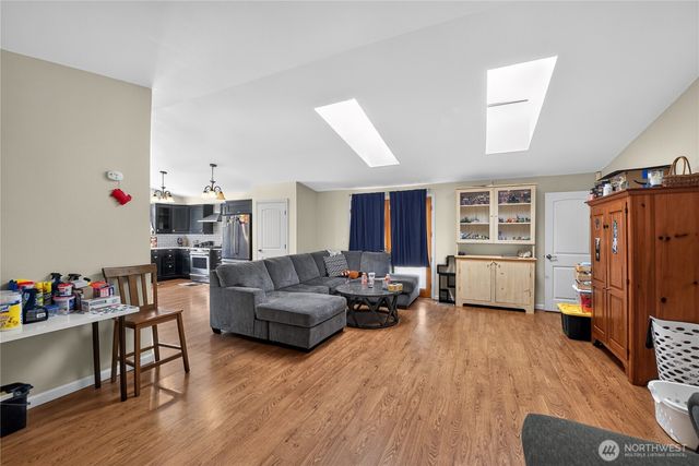 4722 Edgeworth Drive SE, Olympia, WA 98501