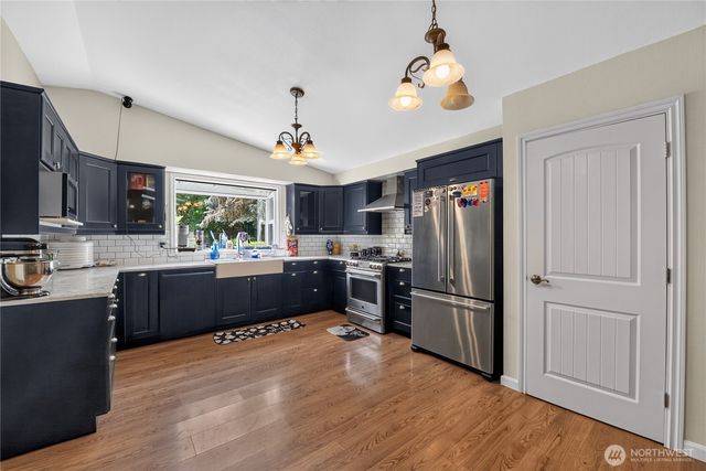 4722 Edgeworth Drive SE, Olympia, WA 98501
