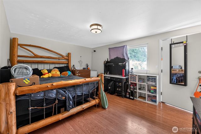 4722 Edgeworth Drive SE, Olympia, WA 98501