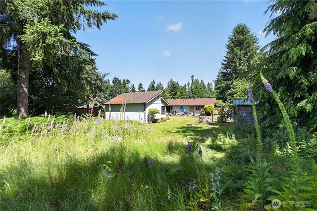4722 Edgeworth Drive SE, Olympia, WA 98501