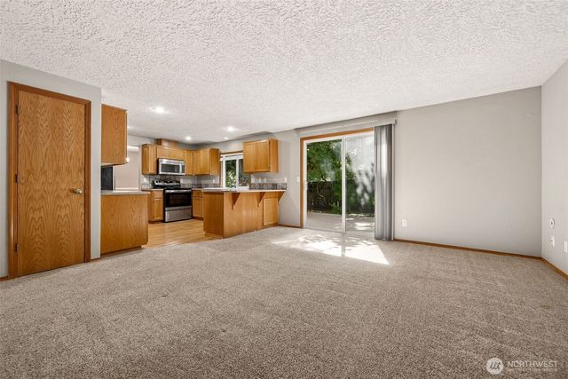 11412 NW 7th Court, Vancouver, WA 98685