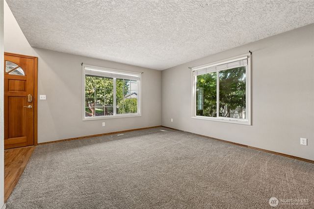 11412 NW 7th Court, Vancouver, WA 98685