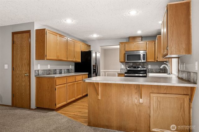 11412 NW 7th Court, Vancouver, WA 98685
