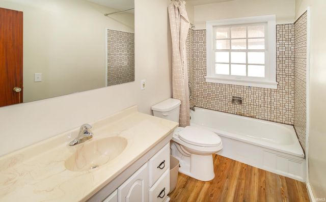 1814 Buchanan Road, Evansville, IN 47720