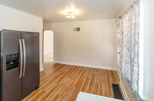 1814 Buchanan Road, Evansville, IN 47720